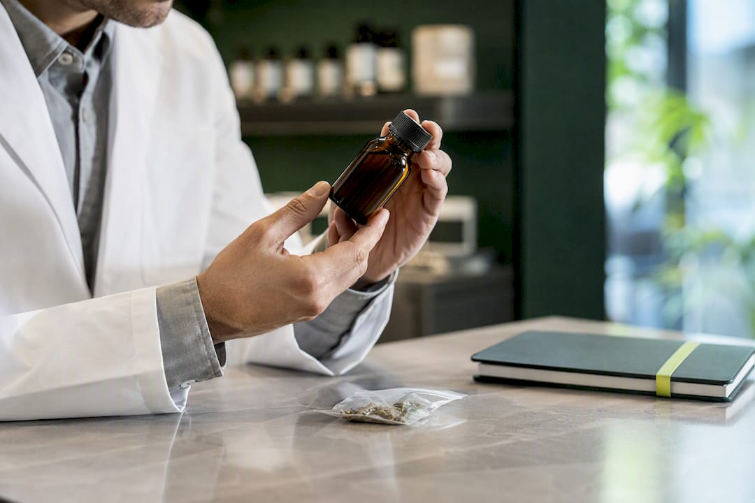 CBD en France : effets secondaires, THC caché et produits contrôlés - 420 Green road